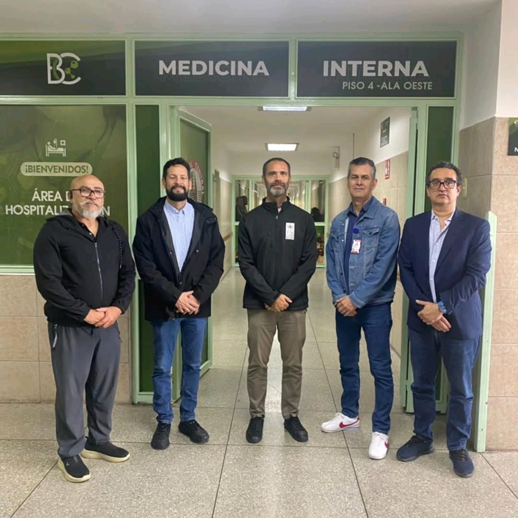 Alianza por la salud: PNUD y Gobierno Regional evalúan proyectos de mejora en el Hospital Central de San Cristóbal 