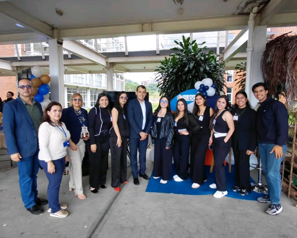 FUNDESTA destaca el potencial innovador de la juventud tachirense en feria de la UCAT