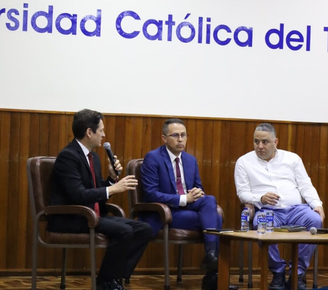 Academia, gremios y sector público debaten sobre la Reforma Tributaria en el II Foro “Táchira en Consenso”