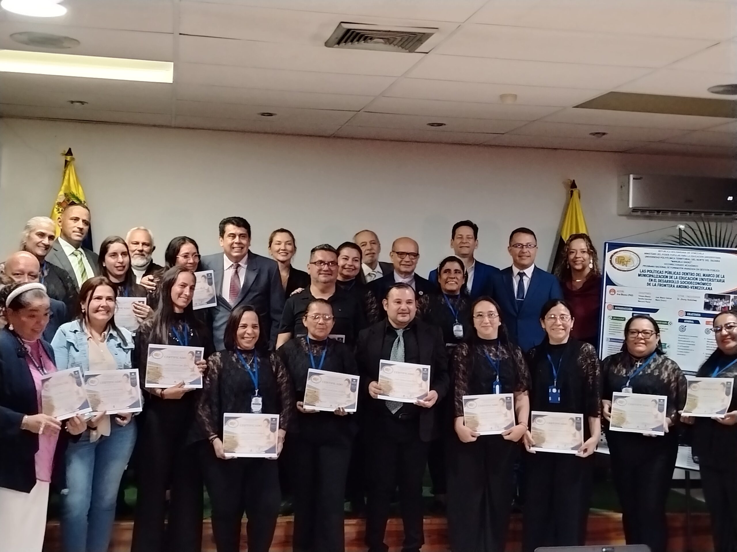 UPTNT Manuela Sáenz celebra 1er Congreso Nacional en Gestión Pública: Transcomplejidad, Transdisciplinariedad e Investigación Holística en la Gobernanza Actual